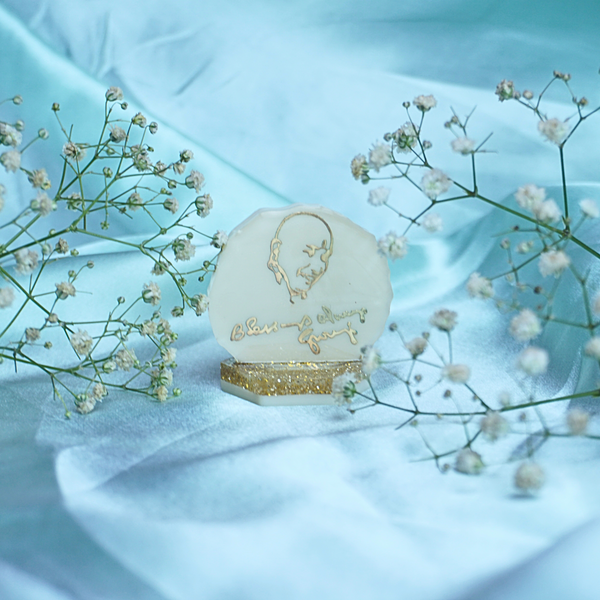 Resin Guru Ji Small Swaroop for Mandir and Car Dashboard